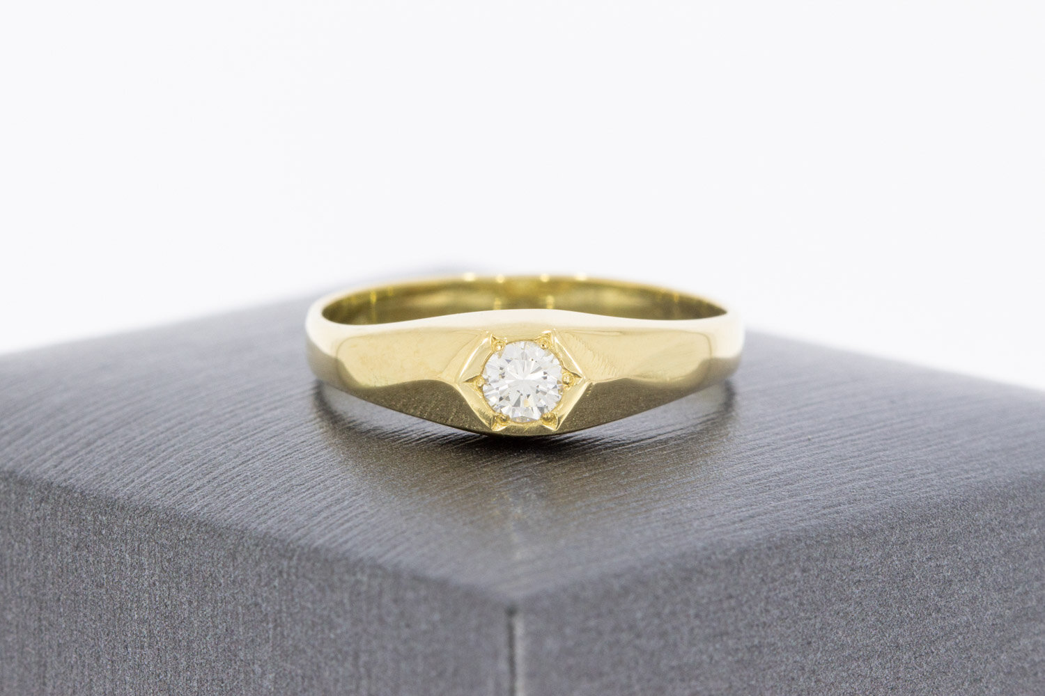 585 Gold Solit&auml;rring mit Diamant 0,20 ct - Ringgr&ouml;&szlig;e 57