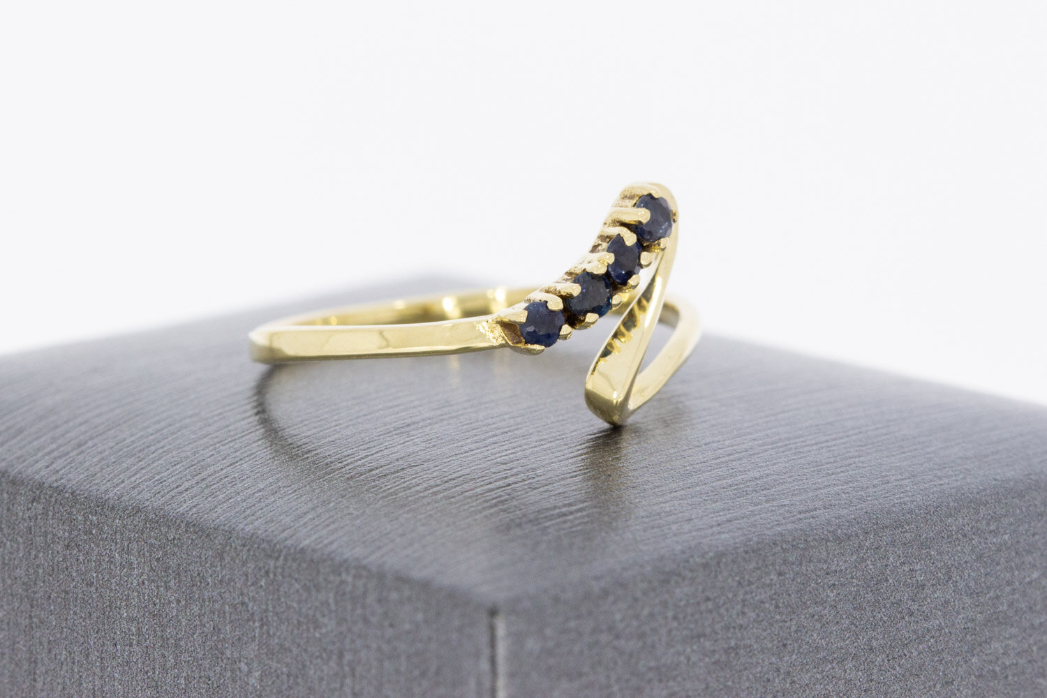 585 Gold Ring Damen mit Saphir - Ringgr&ouml;&szlig;e 61