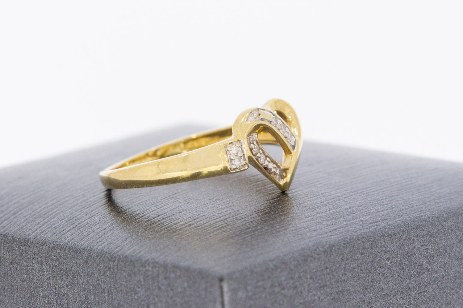 585 Gold Herzring Damen mit Diamant - Ringgr&ouml;&szlig;e 50