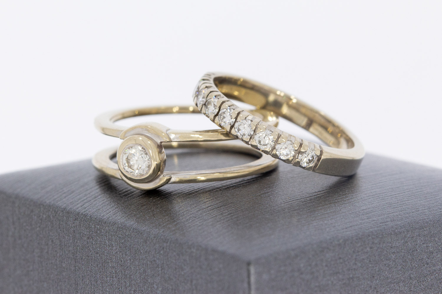 18 Karat Gold Ring Damen mit Diamant - Ringgr&ouml;&szlig;e 17,4