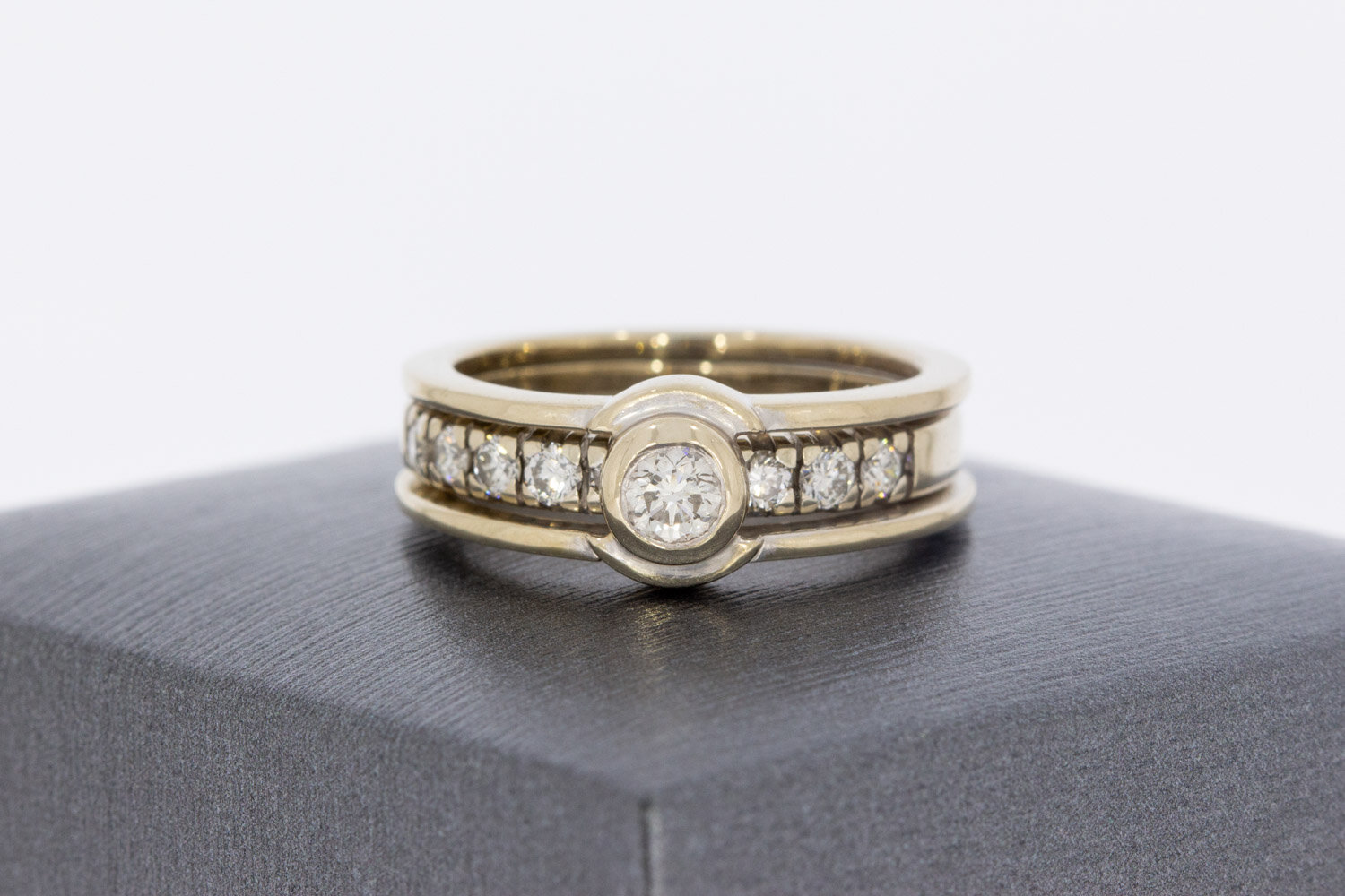 18 Karat Gold Ring Damen mit Diamant - Ringgr&ouml;&szlig;e 17,4