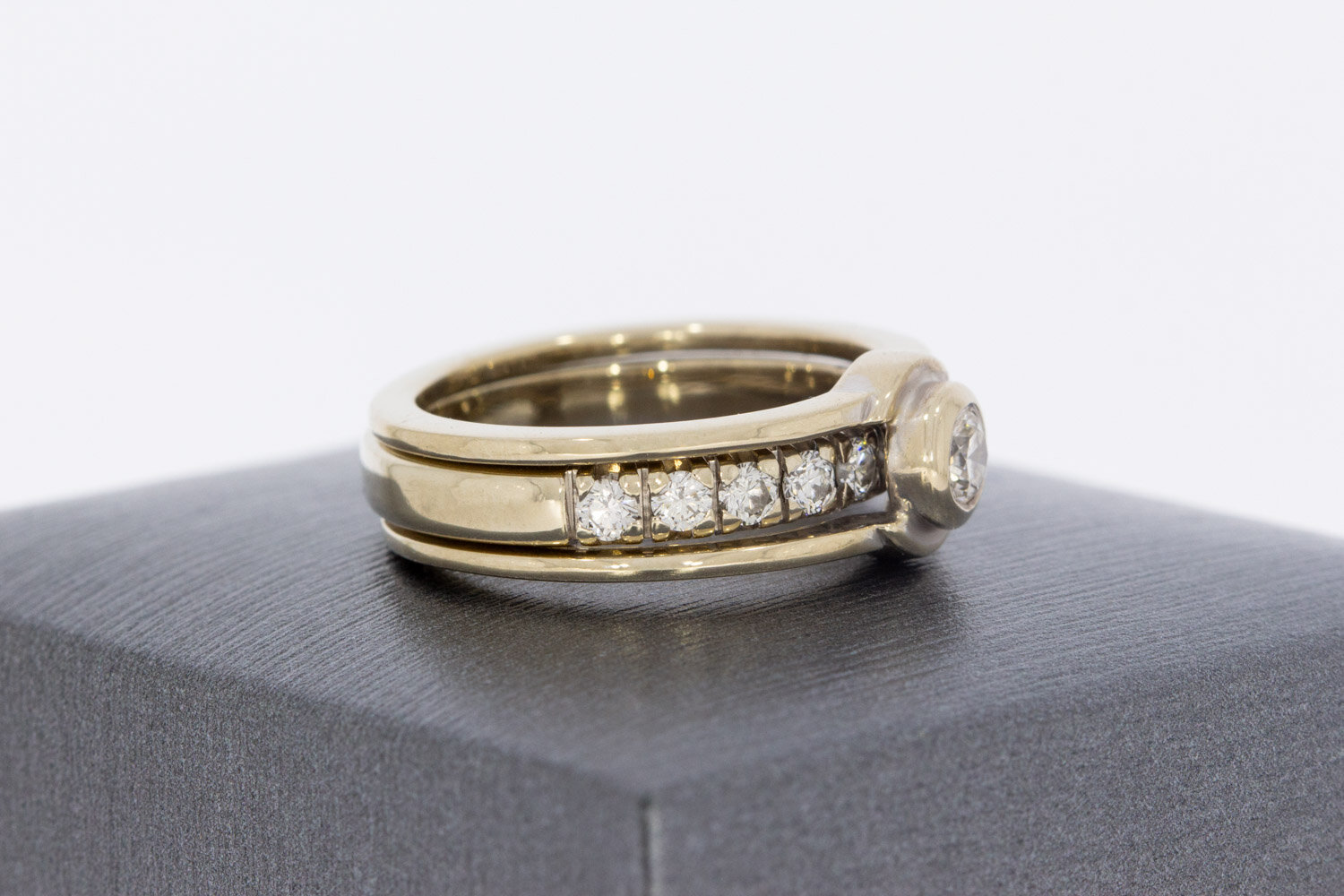 18 Karat Gold Ring Damen mit Diamant - Ringgr&ouml;&szlig;e 17,4