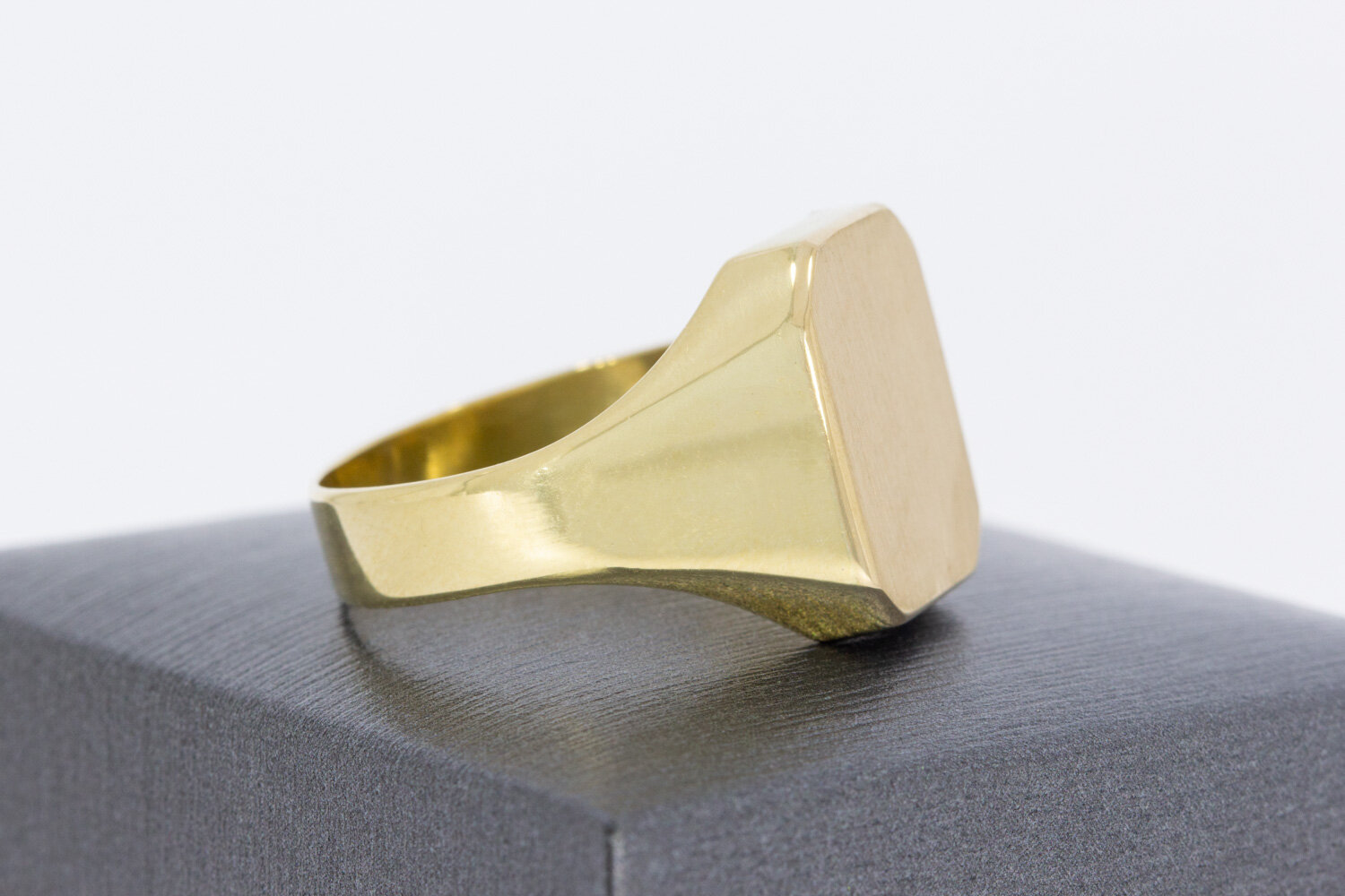 585 Gold Siegelring Herren - Ringgr&ouml;&szlig;e 21,5