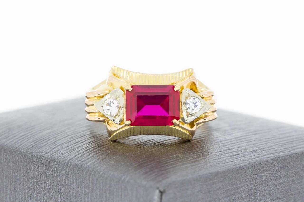 18 Karat Gold Statement-Ring mit Rubin - Ringgr&ouml;&szlig;e 58