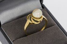 750 Goldring mit  Perle und Diamant - 18 mm