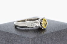 Edelsteinring 18 Karat Gold &ndash; 17,9 mm