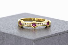 Rubin Goldring mit Diamant 18 Karat - 16,8 mm