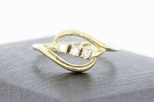 14 Karat Damenring mit Diamant - 17,5 mm