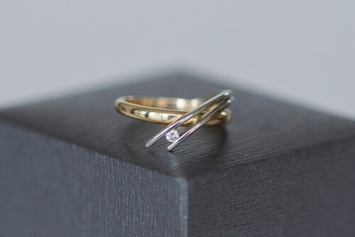 14 Karat bicolor Ring mit Diamant - 14,9 mm