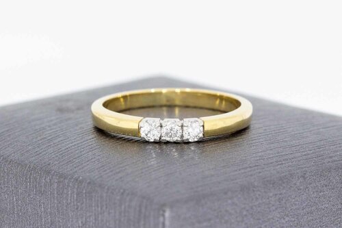 14 Karat Goldring mit Diamant - 16,6 mm