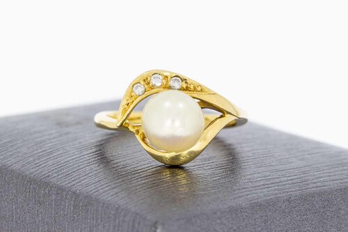 18 Karat Perlenring mit Diamant - 16,5