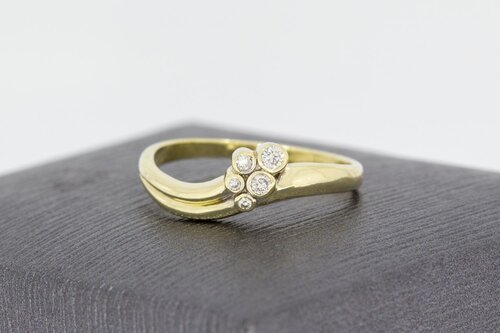 14 Karat Gold Ring mit Zirkonia - 16,1 mm