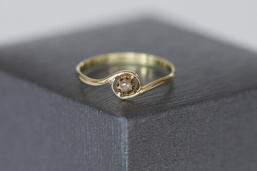 14 Karat Gelbgold Ring mit Zirkonia - 16,5 mm