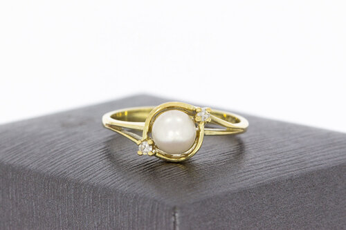 Perlenring 585 Gold mit Diamant - 17,7 mm