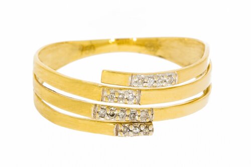 18 Karat Ring mit Diamant - 17,3 mm