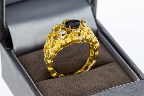 18 Karat Gold Ring mit Saphir - Ringgröße 59, 11,2 g