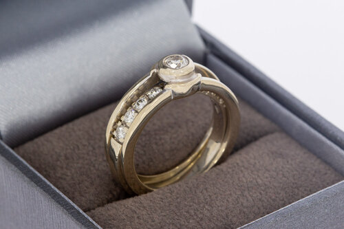 18 Karat Gold Ring Damen mit Diamant - Ringgröße 17,4