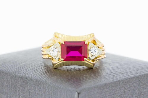 18 Karat Gold Statement-Ring mit Rubin - Ringgröße 58